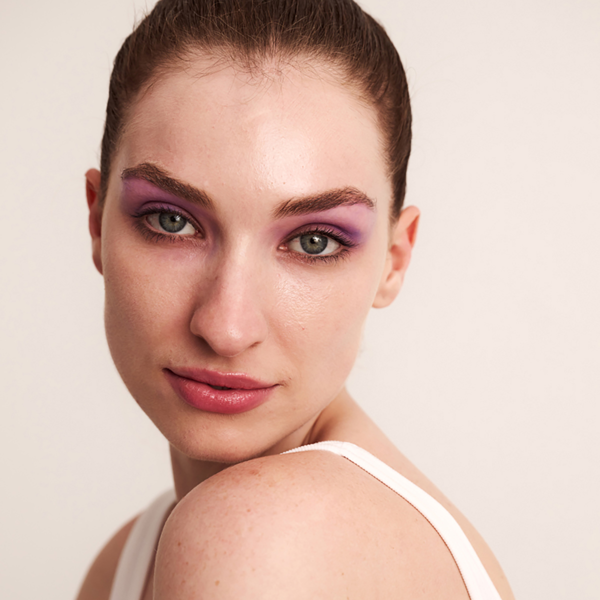 Daydream Screen Tinted Veil SPF50 V0